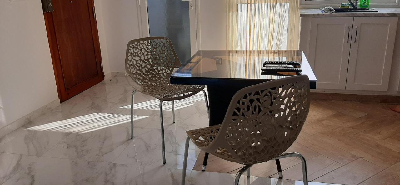 Leo Haute Standing Appartment S1 Center Ville Monastir Bagian luar foto