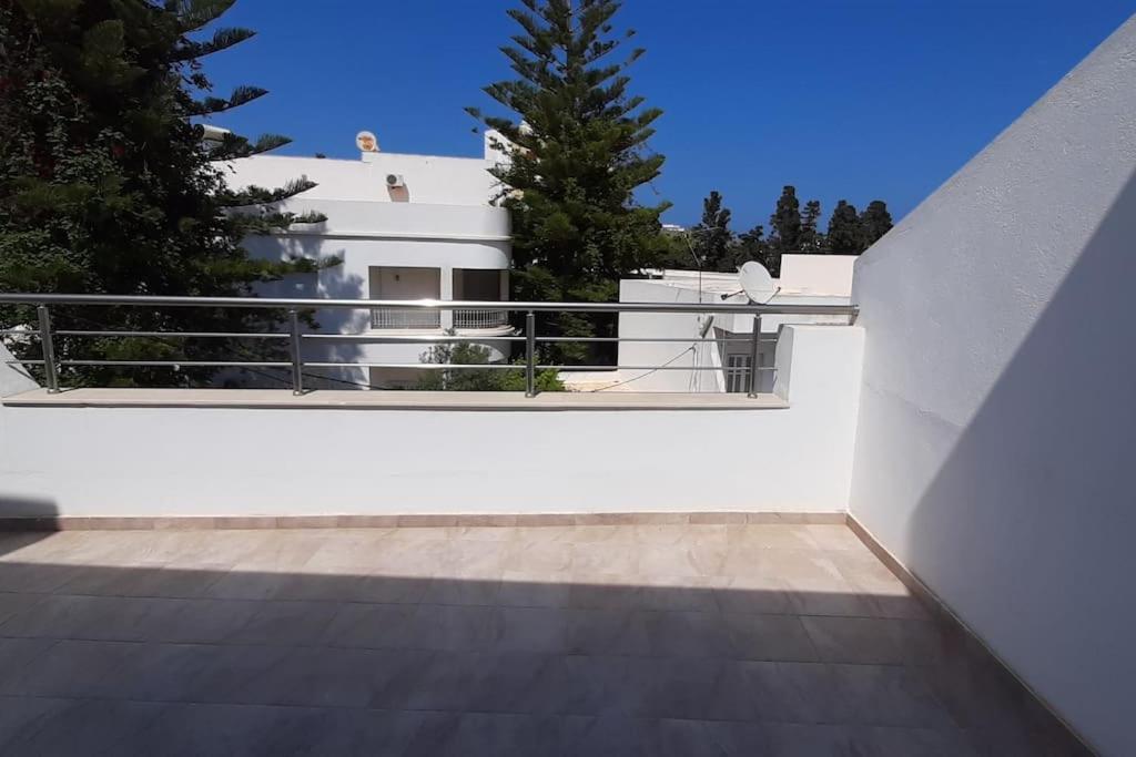 Leo Haute Standing Appartment S1 Center Ville Monastir Bagian luar foto